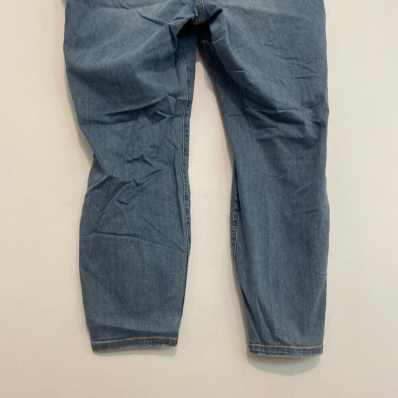 NEW NWT TORRID Plus Size Jegging Skinny Premium Stretch High Rise Jean Medium 26 - Picture 15 of 15